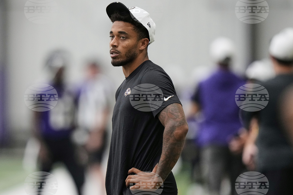 CORRECTION Ravens Football