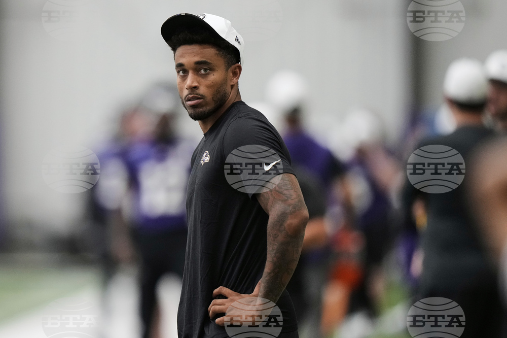 CORRECTION Ravens Football
