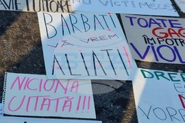 Румъния - протест срещу насилието над жени