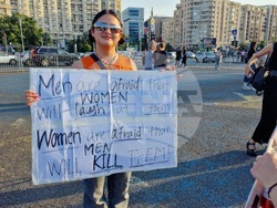 Румъния - протест срещу насилието над жени