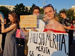 Румъния - протест срещу насилието над жени