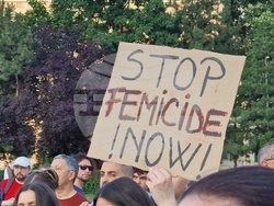 Румъния - протест срещу насилието над жени