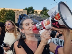 Румъния - протест срещу насилието над жени