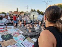 Румъния - протест срещу насилието над жени