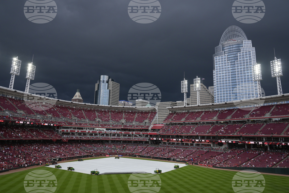 Twins Reds Baseball