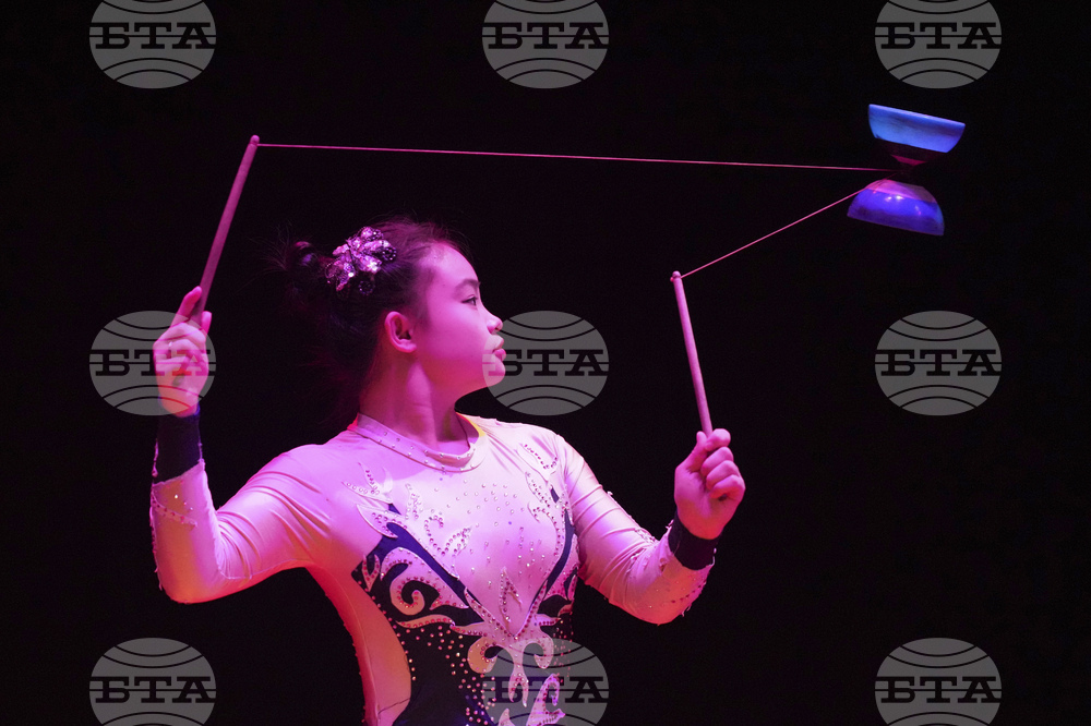 South Korea Last Circus Photo Gallery