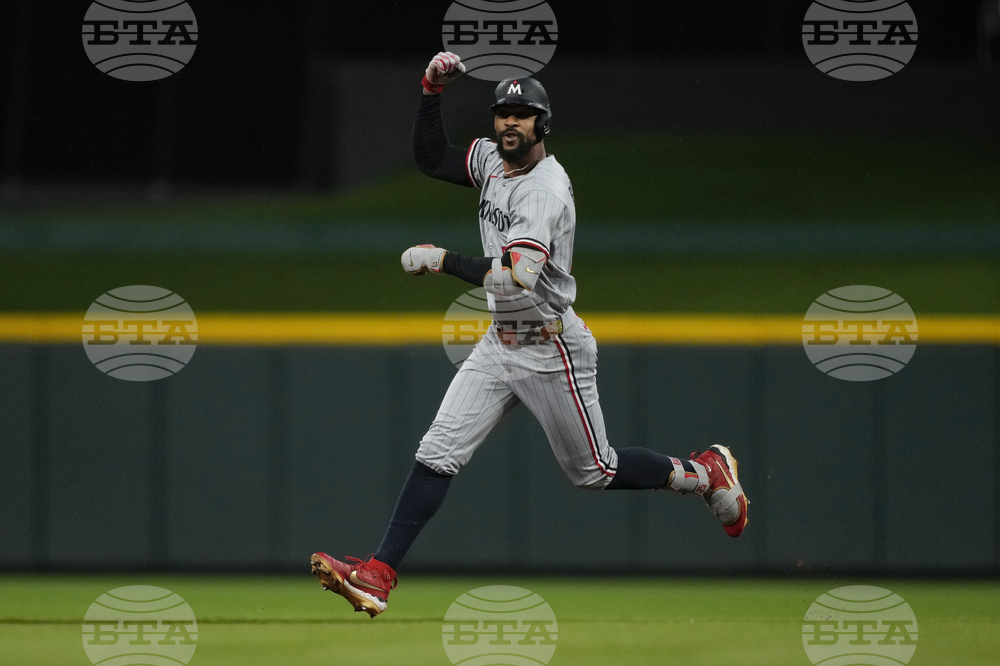 Twins Reds Baseball