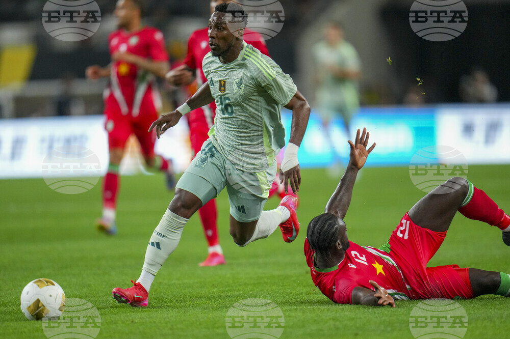 Gold Cup Suriname Mexico Soccer