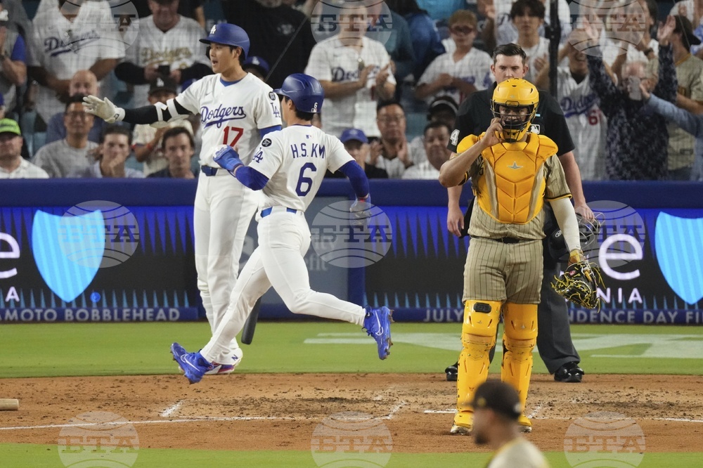 Padres Dodgers Baseball