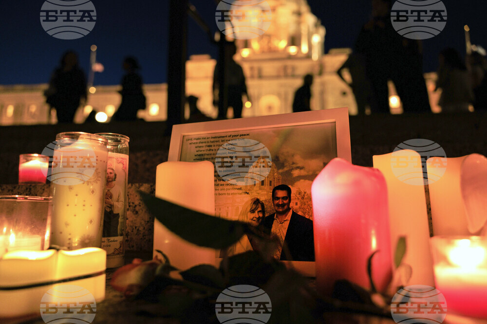 APTOPIX Minnesota Lawmakers Shot Vigil