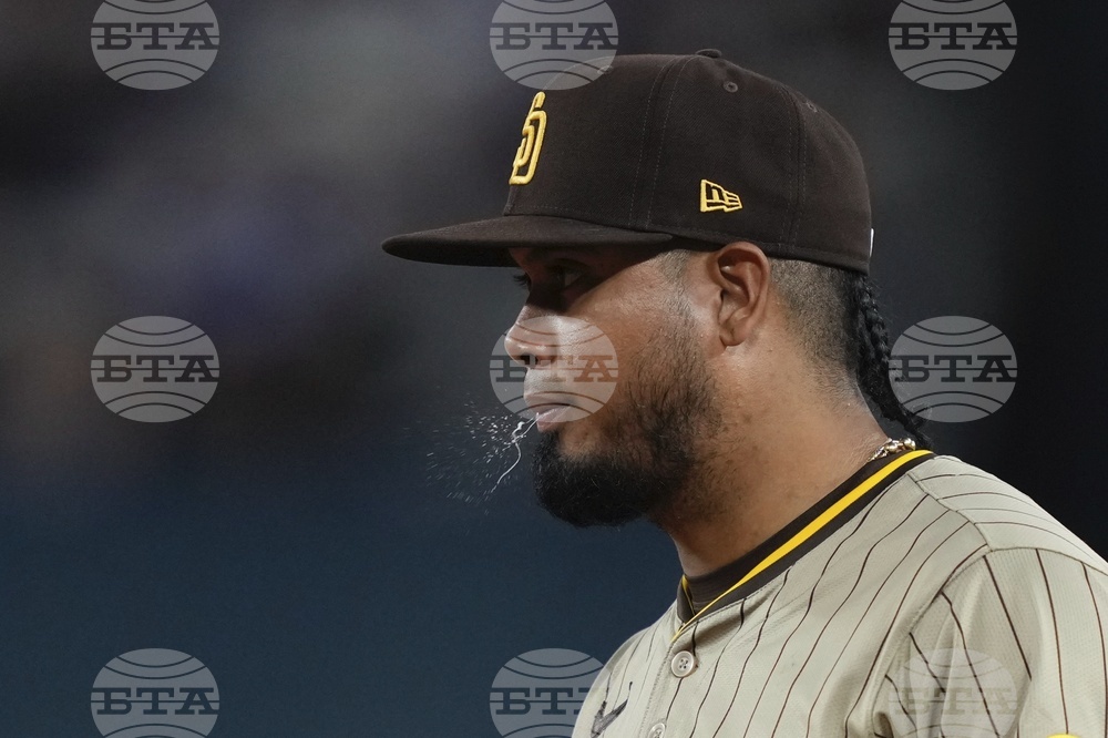 Padres Dodgers Baseball