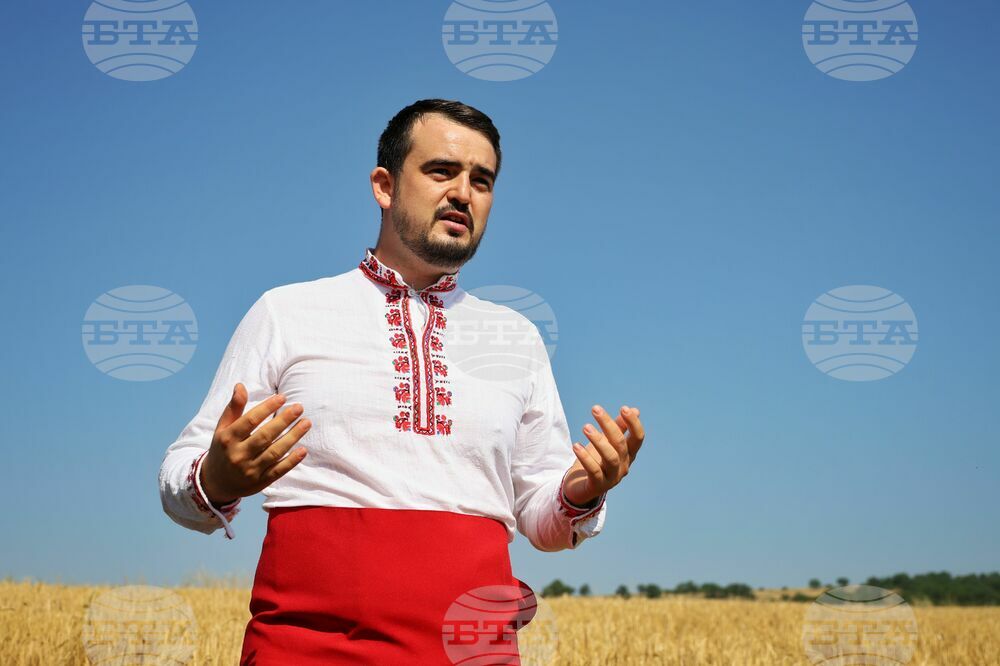 Село Поляново - жътвена кампания - откриване