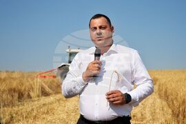 Село Поляново - жътвена кампания - откриване