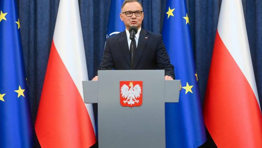 ПАП: Полският президент Анджей Дуда настоява за бързо приемане на конституционна поправка относно разходите за отбрана