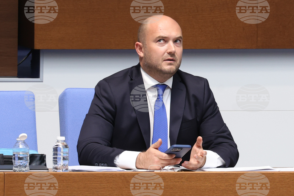 Народно събрание - заседание - министър Георги Георгиев