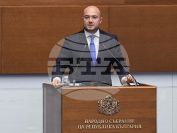 Народно събрание - заседание - министър Георги Георгиев 