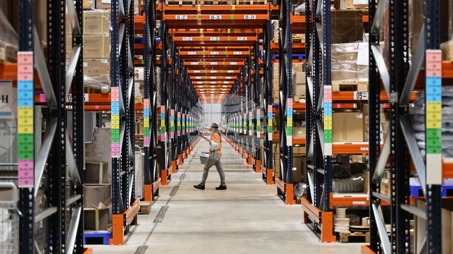 Рисковете пред икономиката на България остават небалансирани, според Центъра за изследване и развитие на икономическата теория при УНСС 