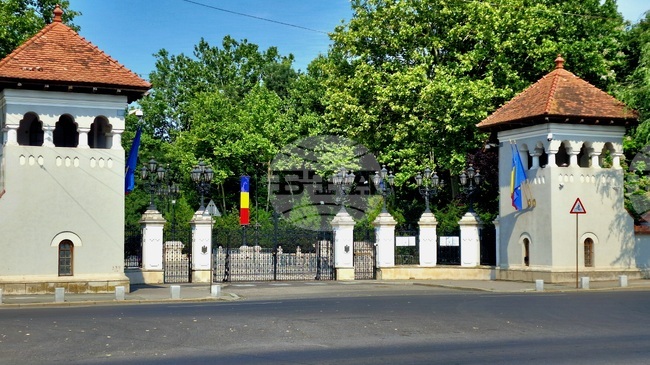 Румънският президент Никушор Дан ще приеме полския си колега Карол Навроцки в двореца Котрочени; те ще имат работна вечеря с Марк Рюте