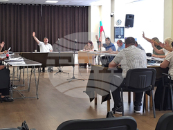 Белоградчик - Общински съвет - решения - почетен гражданин