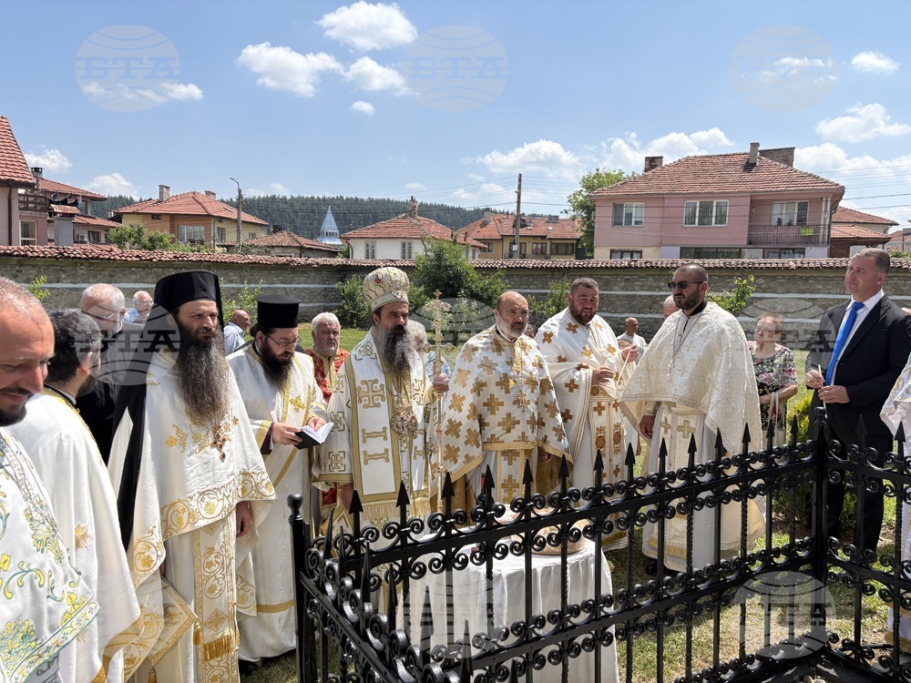 Самоков - храм „Свети Николай Чудотворец” - патриарх Даниил