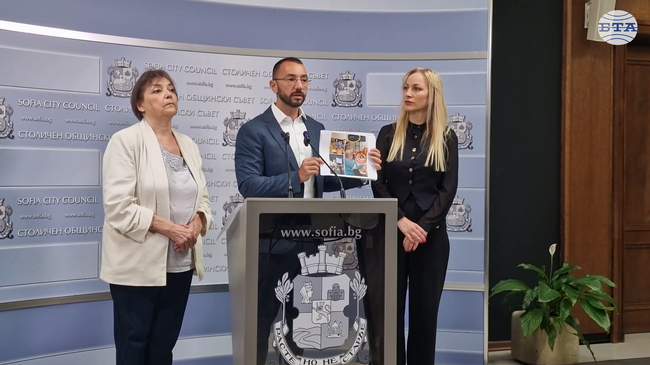 За забавяне на строителство на детска градина, злоупотреба с пари и съмнителни практики при общински жилища съобщиха общински съветници от ГЕРБ-СДС