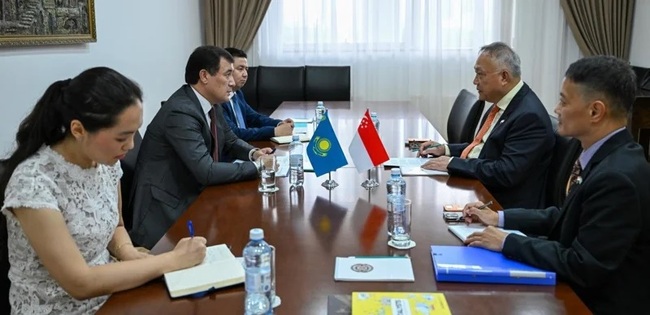 Казинформ: Казахстан и Сингапур ще задълбочат търговските си и икономически връзки 