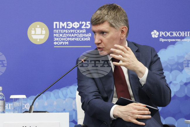 Икономическият министър на Русия заяви, че страната е на ръба на рецесия