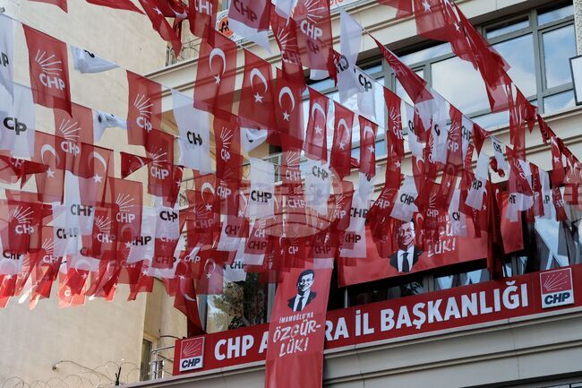 Бившият кмет на Есенюрт, окръг Истанбул, е осъден на 6 години и 3 месеца затвор 