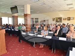 Наградиха победителите в националния студентски конкурс „Млад одитор“ 2025 на Университета по застраховане и финанси