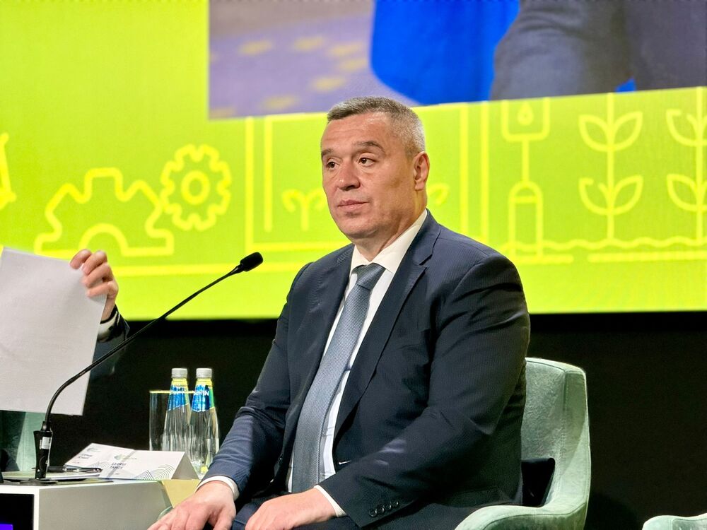 Министър Тахов: МЗХ ще продължи да участва активно в дебатите за бъдещата ОСП, защитавайки българските фермери