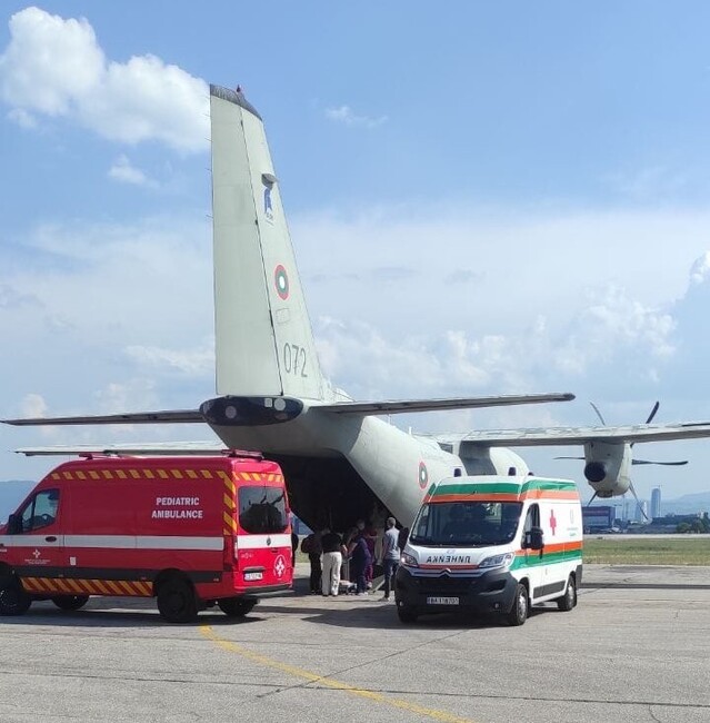 Болно дете беше транспортирано от Антверпен до София със самолет „Спартан“