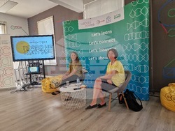 На снимката: Янина Танева от „Фабрика за идеи“ и Диана Андреева-Попйорданова, директор на Обсерватория по икономика на културата. Снимка: Ваня Сухарова/БТА