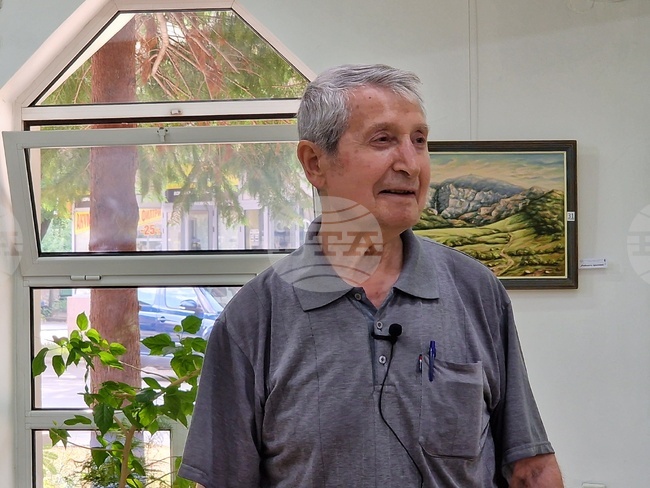 Изложба „Живопис“ на художника Стефан Кирков откриха в Монтана