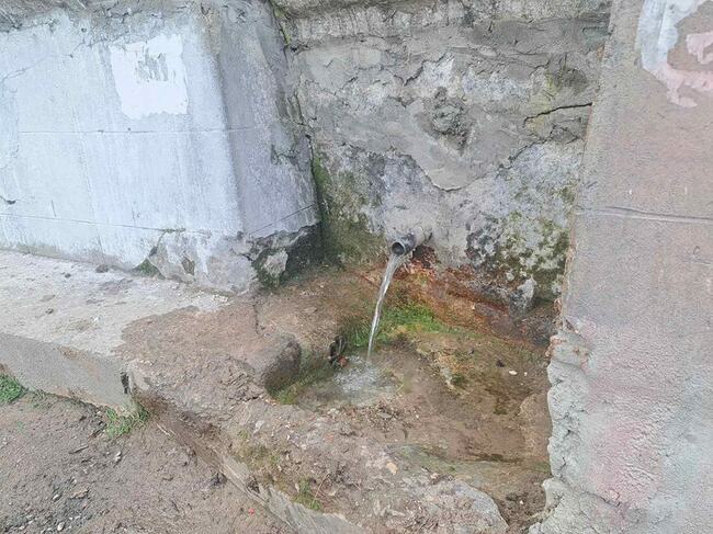 Водата в село Лозево не трябва да се ползва за пиене и готвене заради повишена мътност, предупредиха от Община Шумен