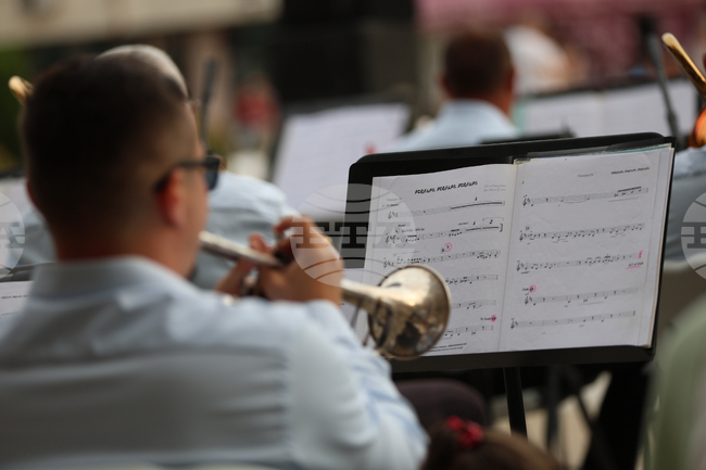 Culture Ministry, Bulgarian National Radio Discuss Working Conditions for BNR Musicians