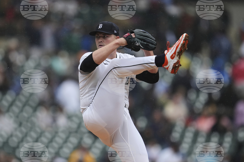 Pirates Tigers Baseball