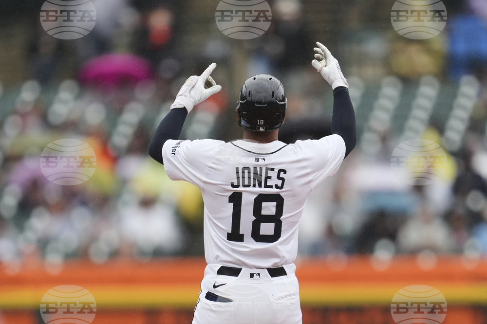 Pirates Tigers Baseball