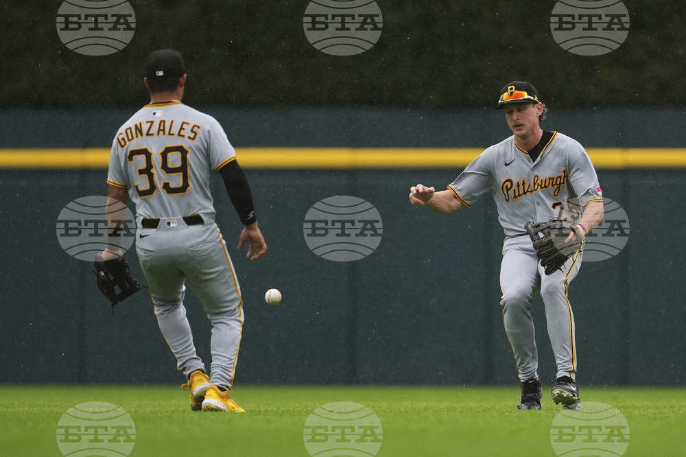 Pirates Tigers Baseball