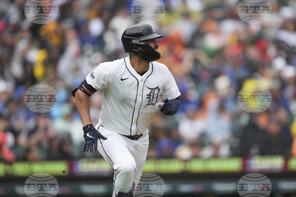 Pirates Tigers Baseball