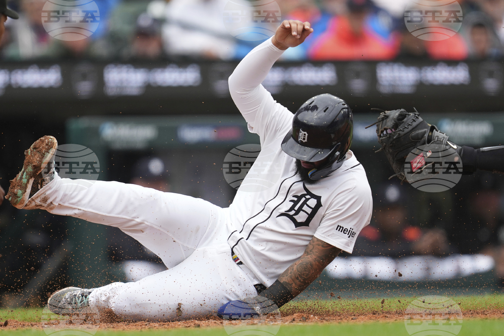 Pirates Tigers Baseball