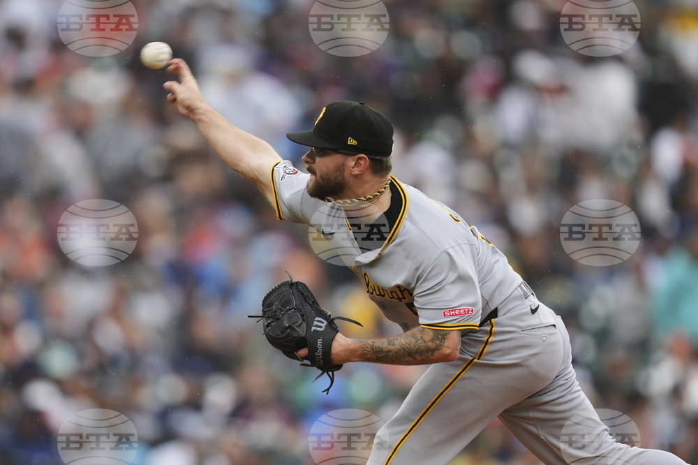 Pirates Tigers Baseball