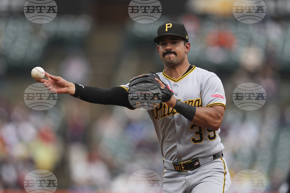 Pirates Tigers Baseball