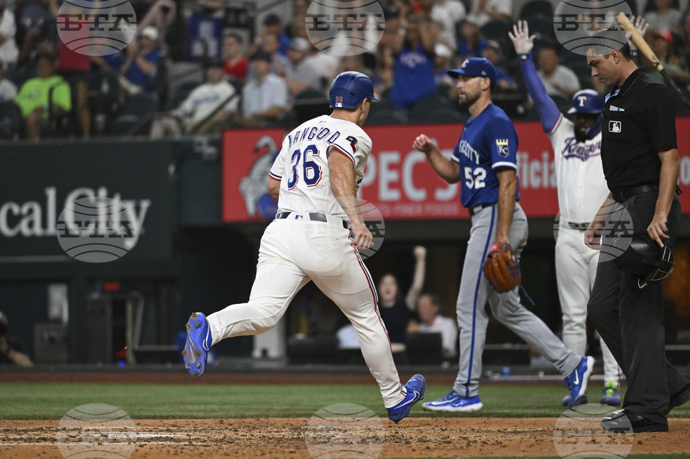 Royals Rangers Baseball