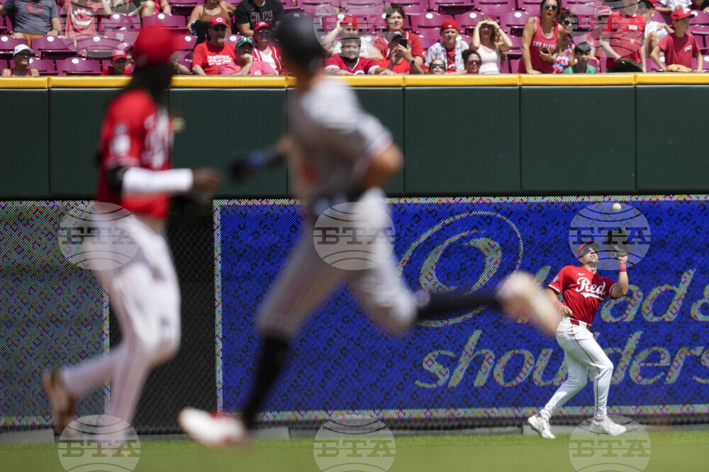 Twins Reds Baseball