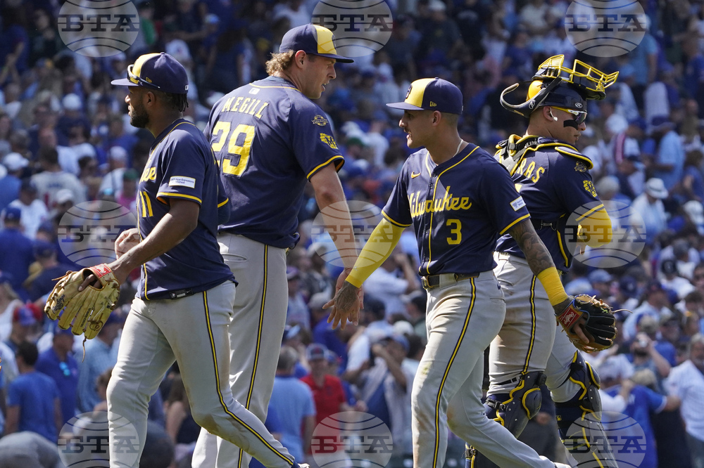 Brewers Cubs Baseball