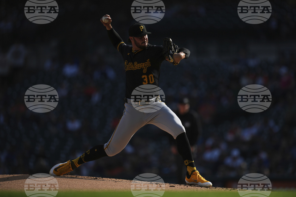 Pirates Tigers Baseball