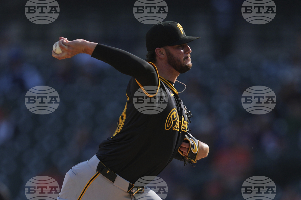 Pirates Tigers Baseball