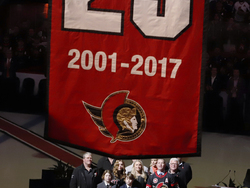Blackhawks Senators Hockey