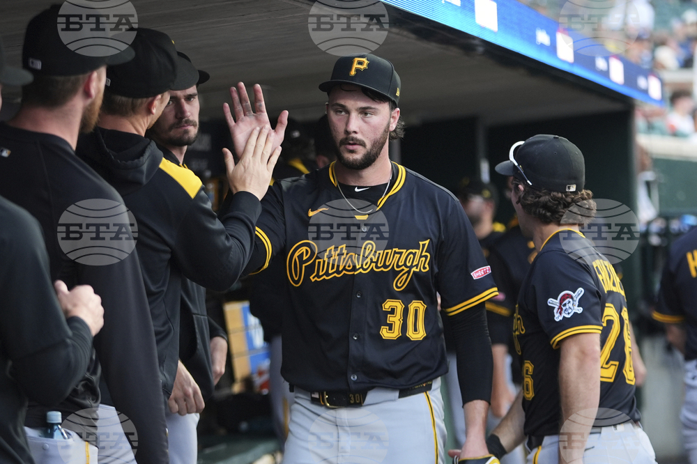 Pirates Tigers Baseball