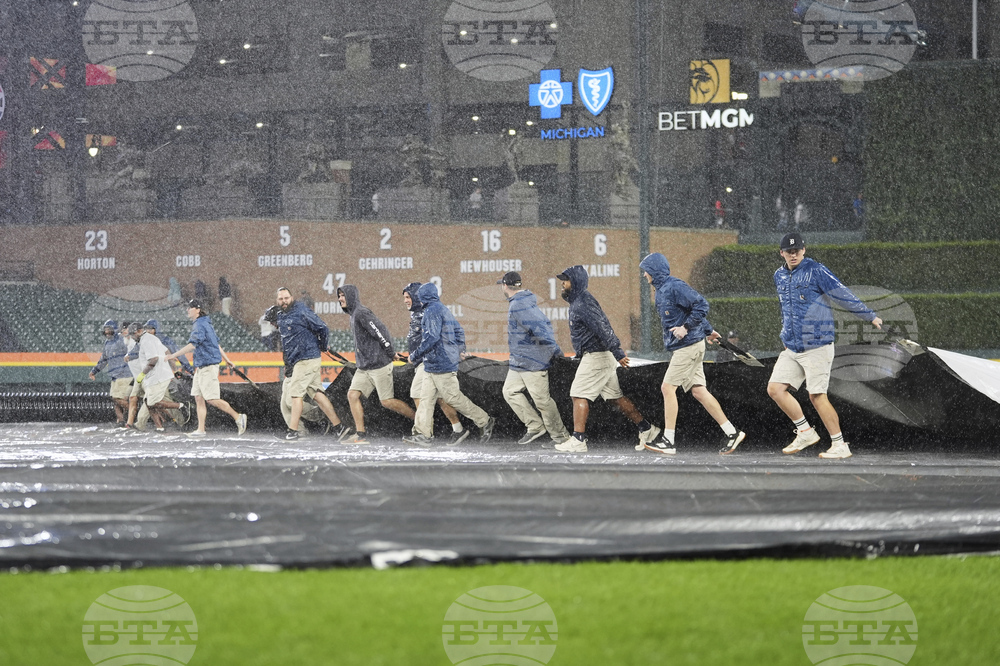 Pirates Tigers Baseball